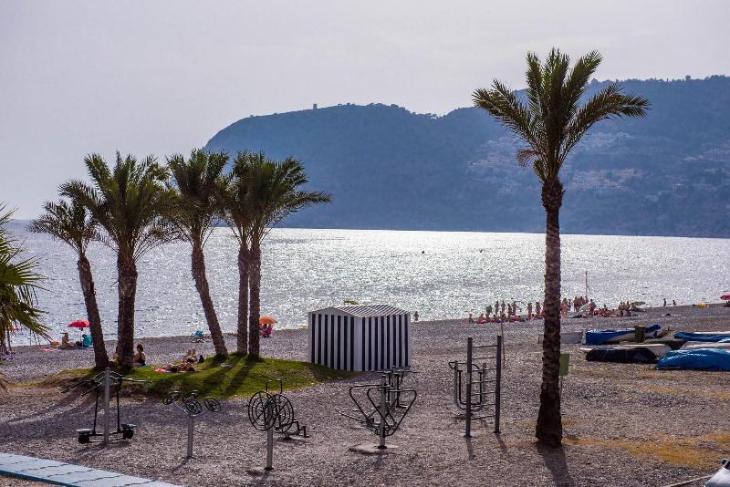 La Caleta Bay - Plaj