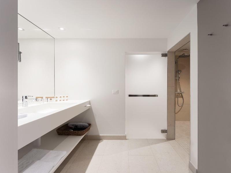 Modern Times Hotel Vevey - Oda