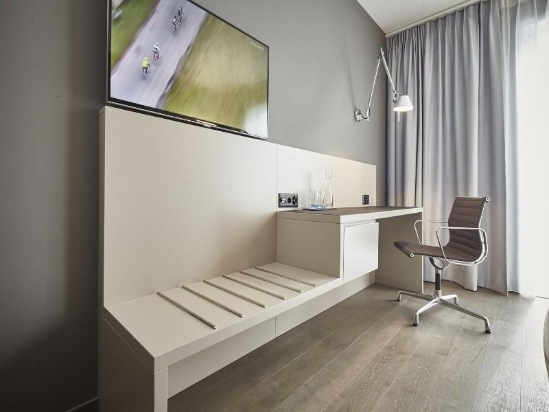 Modern Times Hotel Vevey - Oda