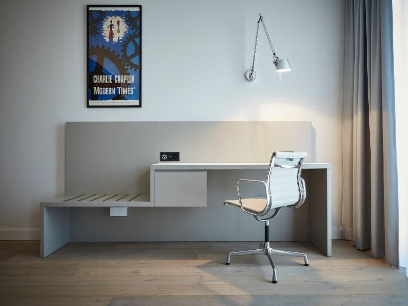 Modern Times Hotel Vevey - Oda