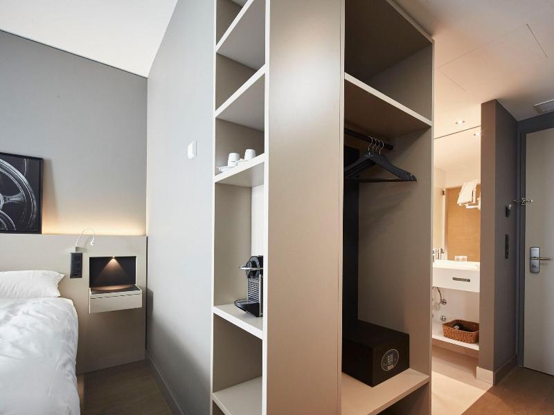Modern Times Hotel Vevey - Oda