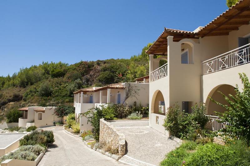 Alonissos Beach Bungalows & Suites Hotel - Genel