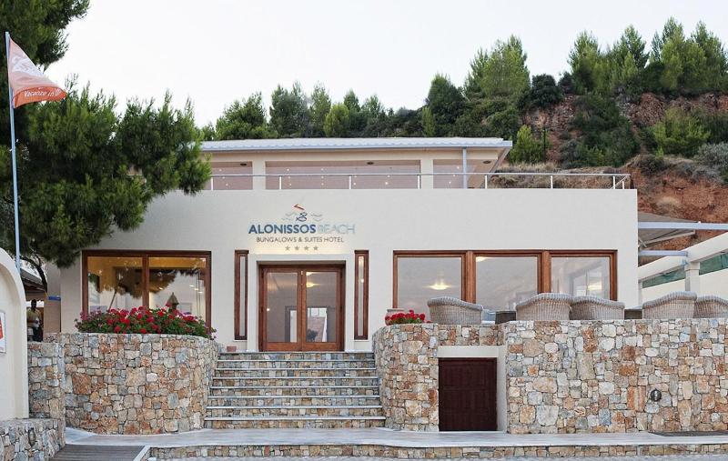 Alonissos Beach Bungalows & Suites Hotel - Genel