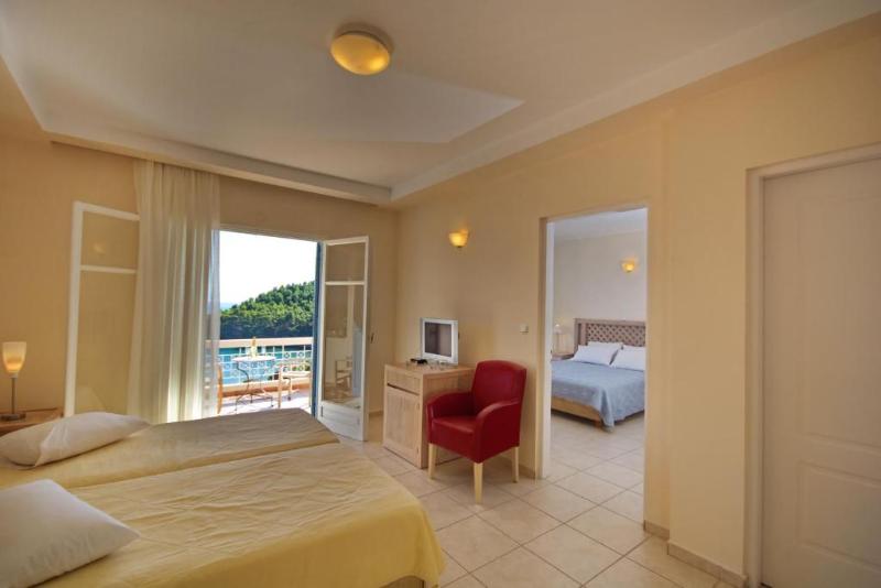 Alonissos Beach Bungalows & Suites Hotel - Oda
