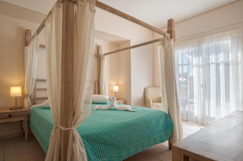 Alonissos Beach Bungalows & Suites Hotel - Oda