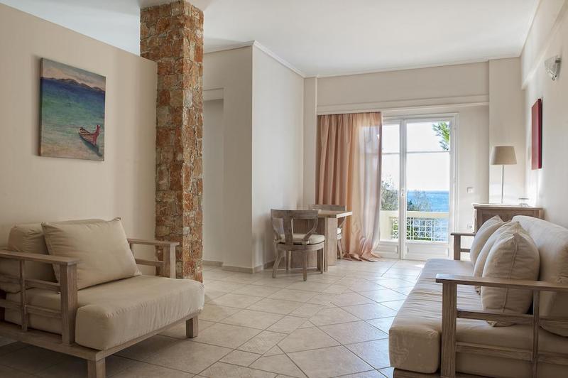 Alonissos Beach Bungalows & Suites Hotel - Oda