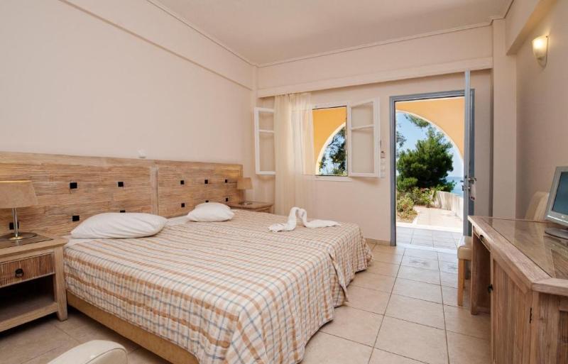 Alonissos Beach Bungalows & Suites Hotel - Oda