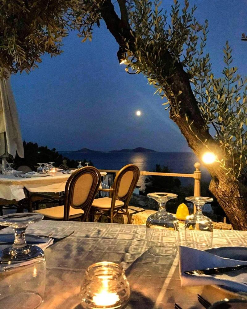 Alonissos Beach Bungalows & Suites Hotel - Restoran