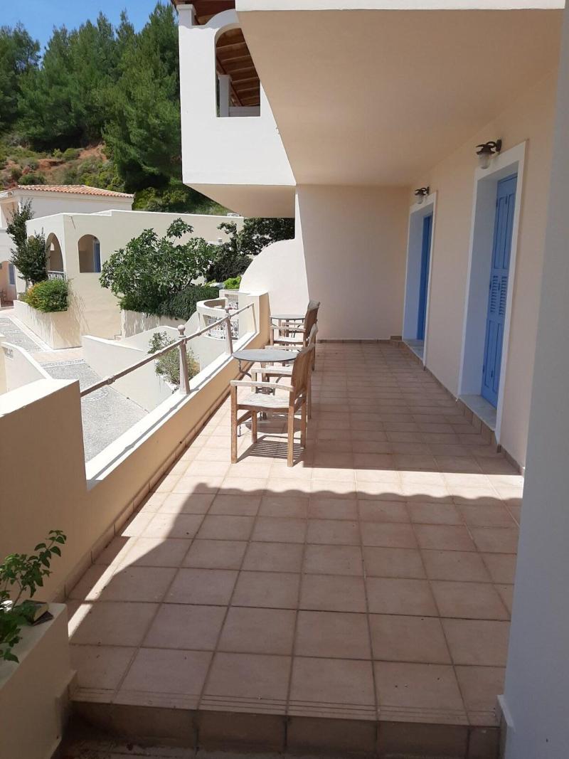Alonissos Beach Bungalows & Suites Hotel - Teras