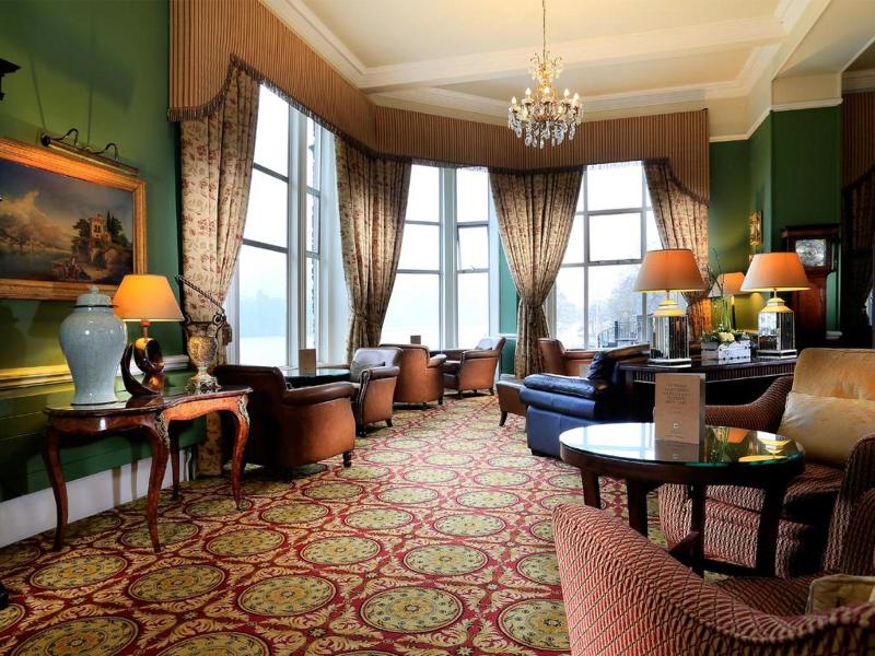 Macdonald Old England Hotel & Spa - Lobi