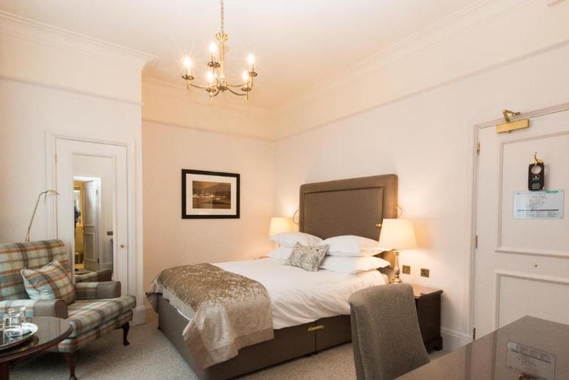 Macdonald Old England Hotel & Spa - Oda
