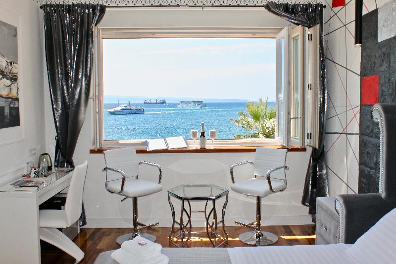 Galeria Valeria Downtown - Quaint & Elegant Hotels - Oda