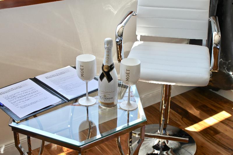 Galeria Valeria Downtown - Quaint & Elegant Hotels - Oda