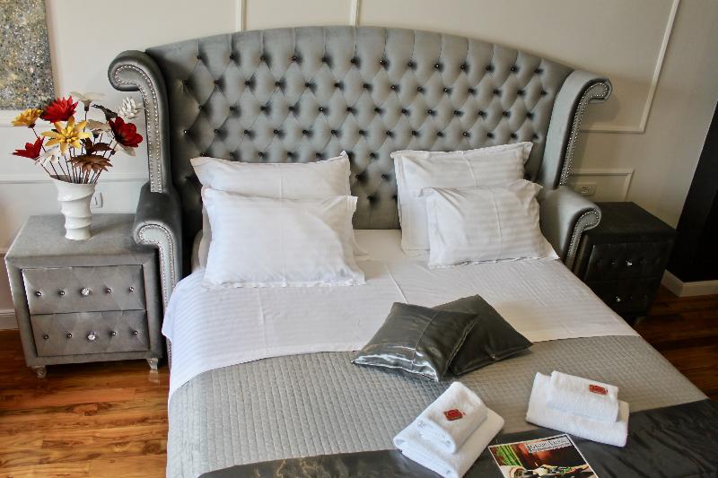 Galeria Valeria Downtown - Quaint & Elegant Hotels - Oda