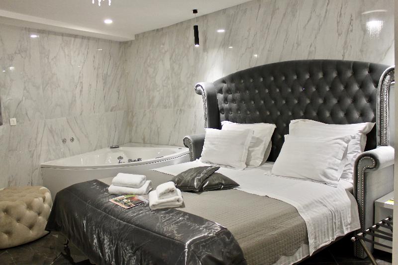Galeria Valeria Downtown - Quaint & Elegant Hotels - Oda