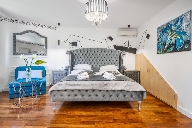 Galeria Valeria Downtown - Quaint & Elegant Hotels - Oda