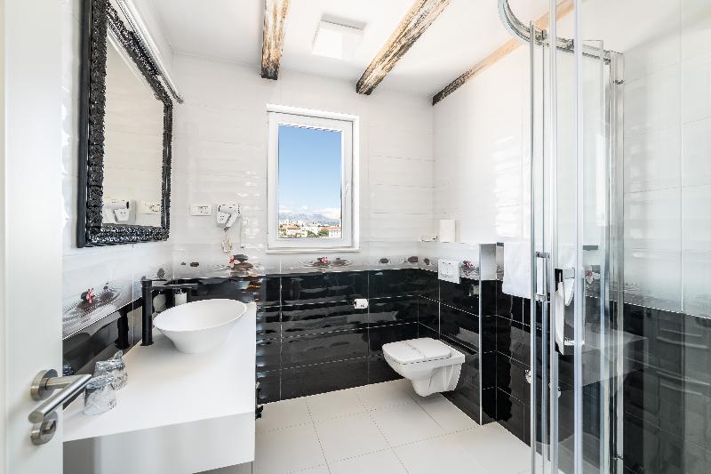 Galeria Valeria Downtown - Quaint & Elegant Hotels - Oda