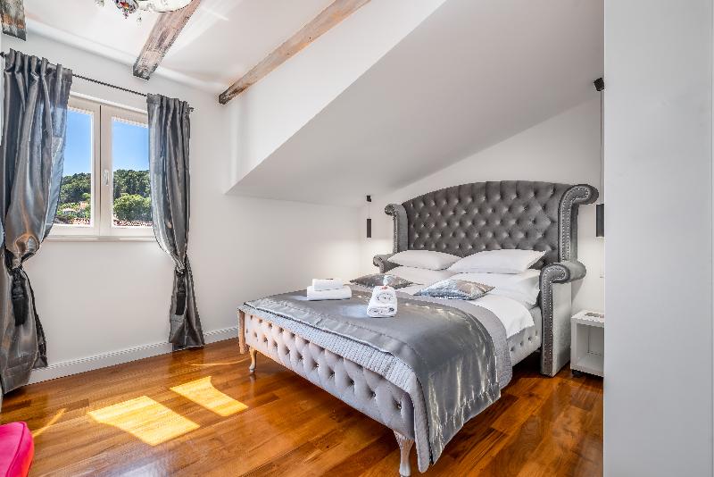 Galeria Valeria Downtown - Quaint & Elegant Hotels - Oda