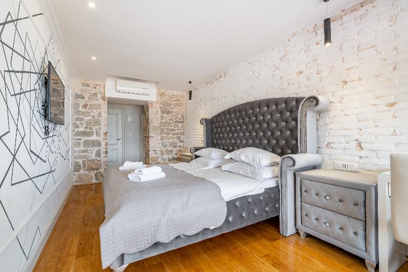 Galeria Valeria Downtown - Quaint & Elegant Hotels - Oda