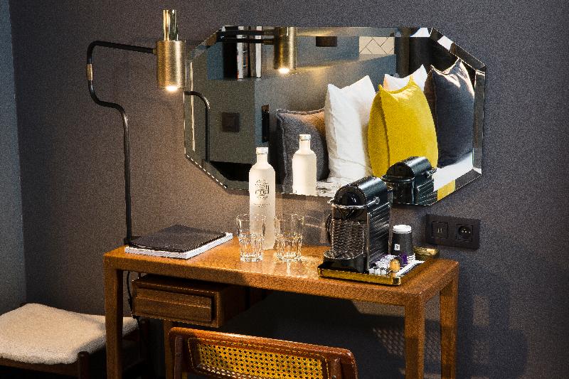 Coq Hotel (Community of Quality) - Oda