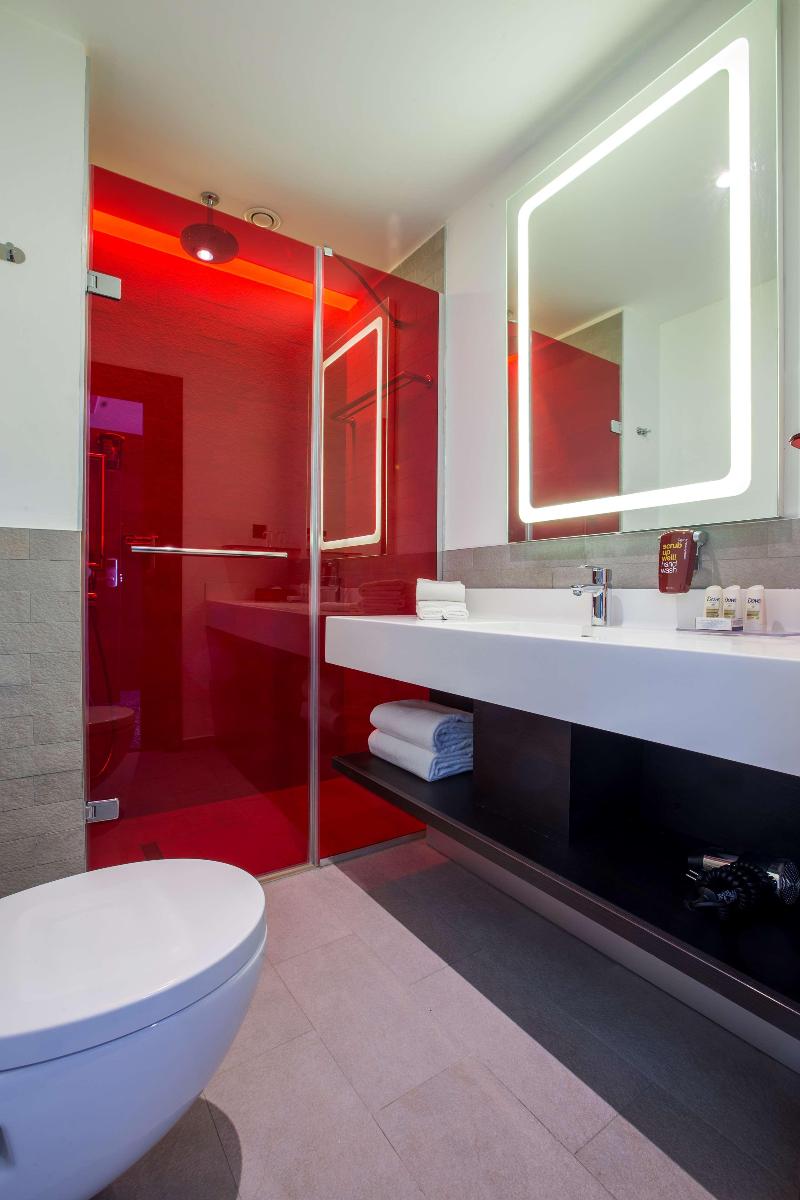 Park Inn By Radisson Istanbul Ataturk Airport - Oda