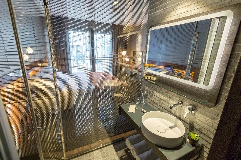 Lampa Design Hotel - Oda