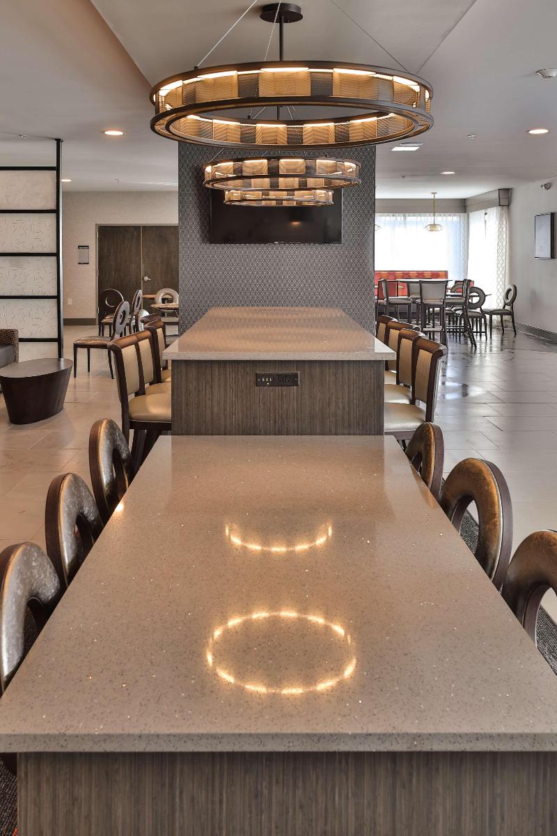 Rose & Crown Sure Hotel Collection by Best Western - Lobi