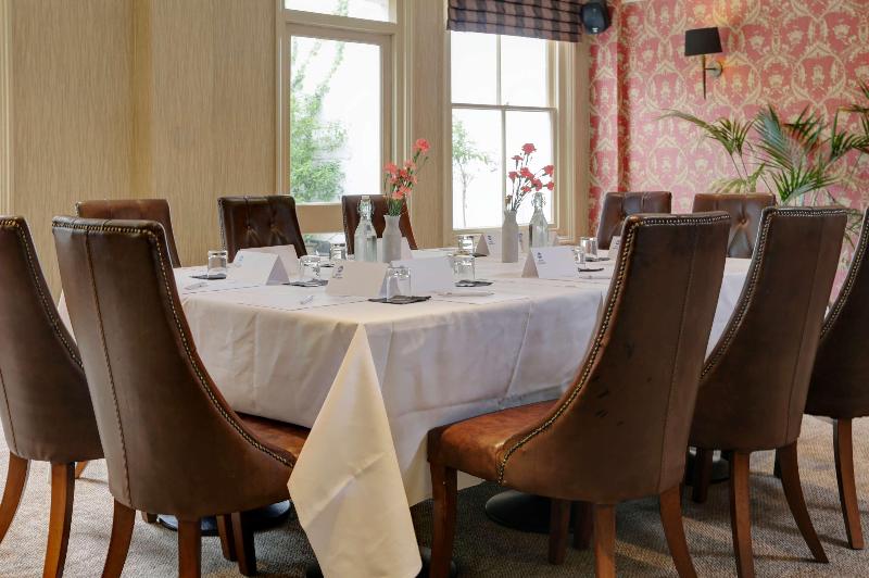 Rose & Crown Sure Hotel Collection by Best Western - Toplantı