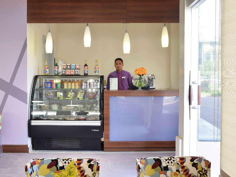 Novotel Suites Riyadh Dyar - Restoran