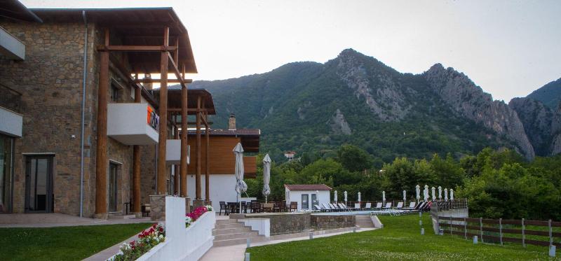 Irenes Resort - Genel