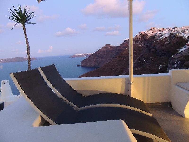 Trieris Villas & Suites - Oda