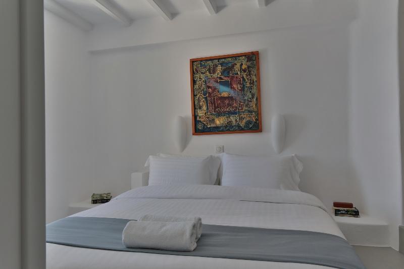 Trieris Villas & Suites - Oda