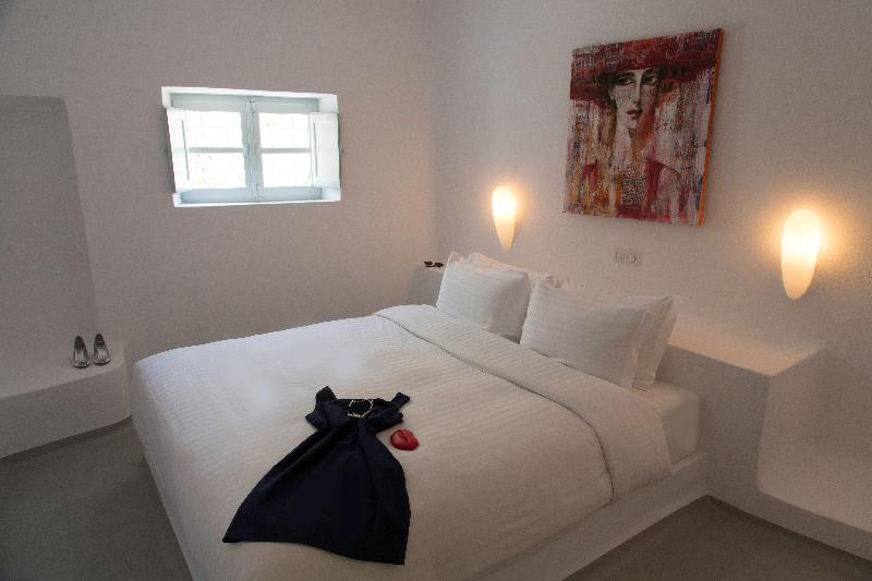 Trieris Villas & Suites - Oda