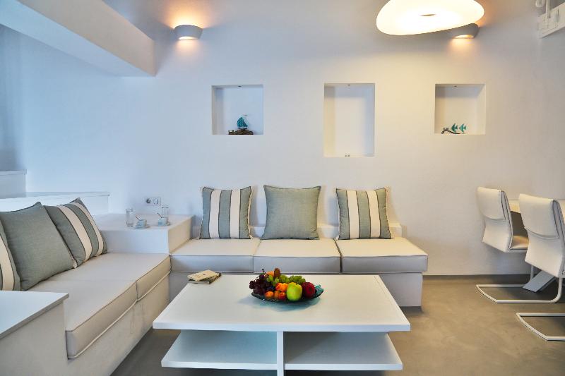 Trieris Villas & Suites - Oda