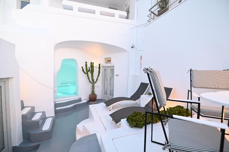 Trieris Villas & Suites - Oda