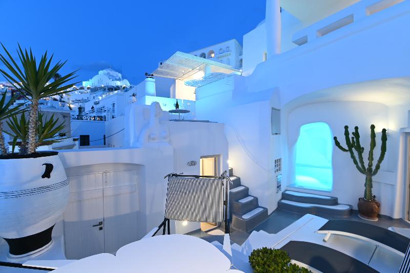 Trieris Villas & Suites - Oda