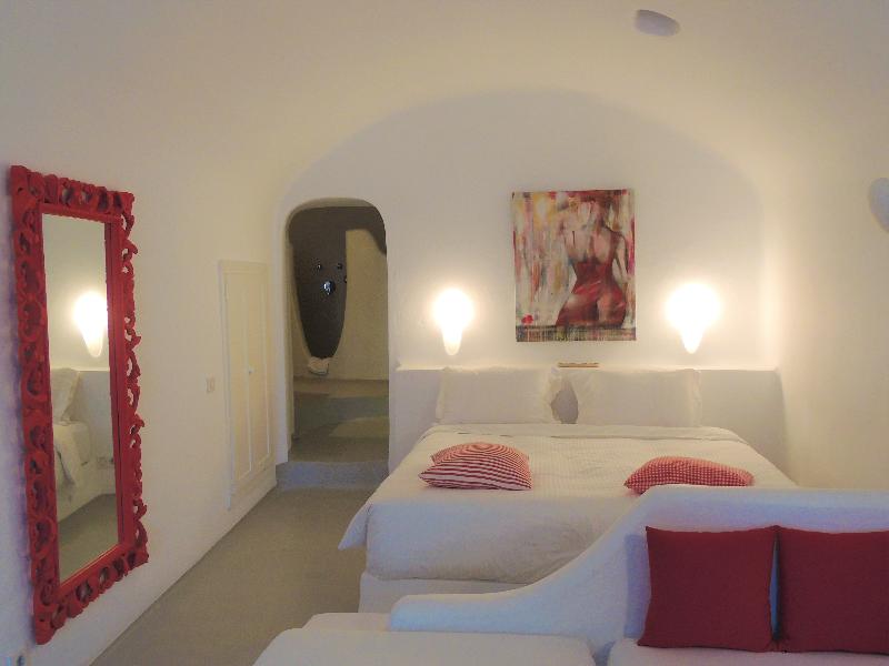 Trieris Villas & Suites - Oda
