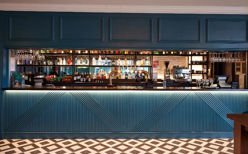 Thistle London Heathrow Terminal 5 - Genel