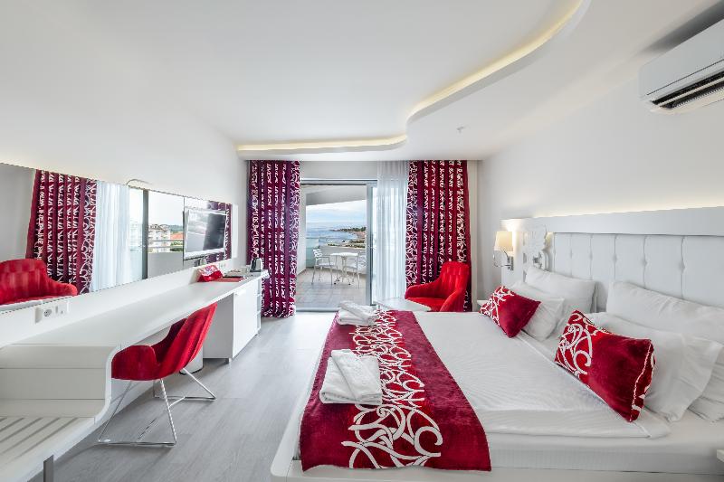 Laguna Beach Alya Resort & Spa Hotel - Oda