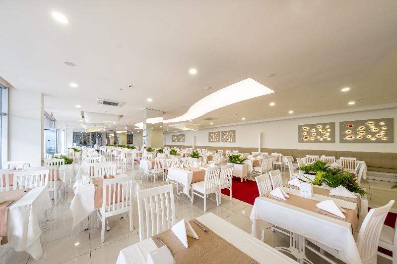 Laguna Beach Alya Resort & Spa Hotel - Restoran