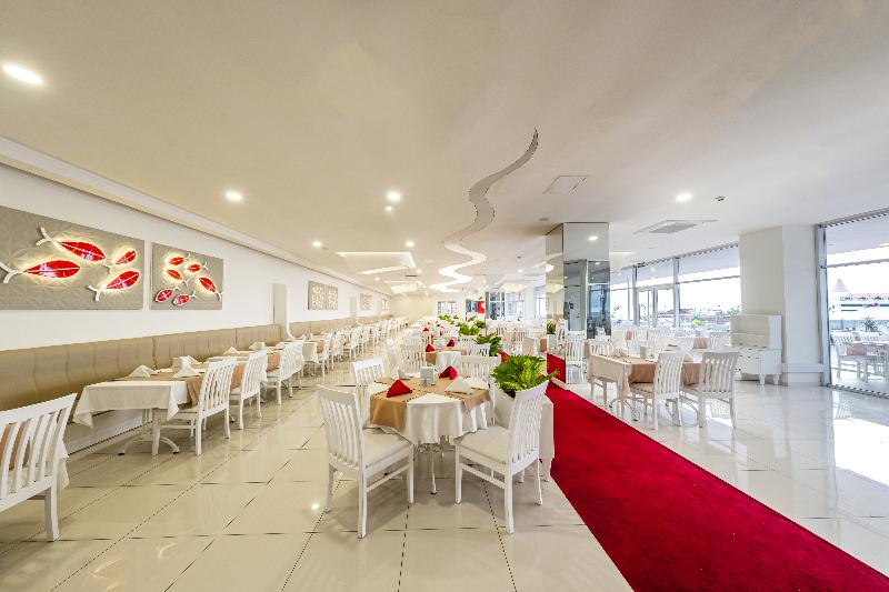 Laguna Beach Alya Resort & Spa Hotel - Restoran