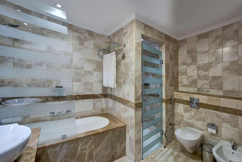 Donatello Hotel Dubai - Oda