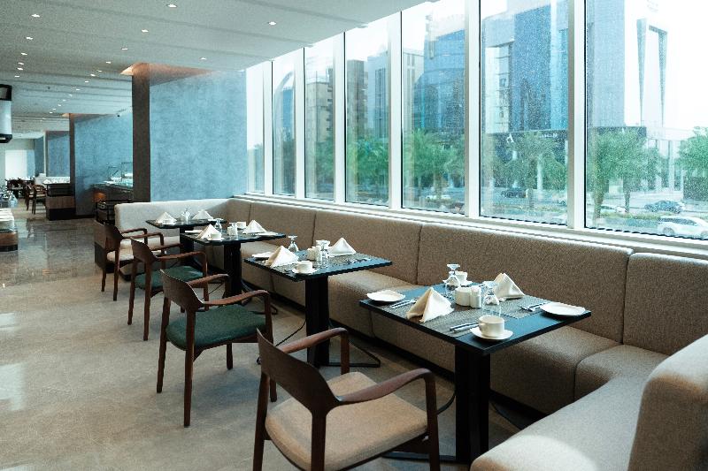 Novotel Riyadh Al Anoud - Restoran