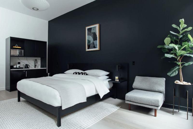 Mint House at 70 Pine - Oda
