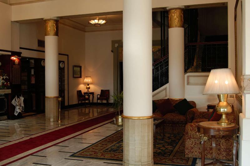 Steigenberger Cecil Hotel - Lobi