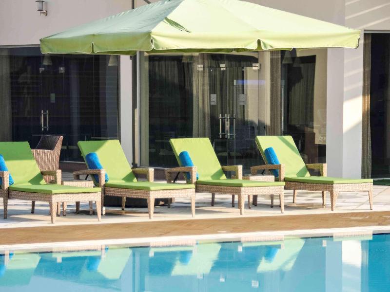 Novotel Cairo Airport - Havuz