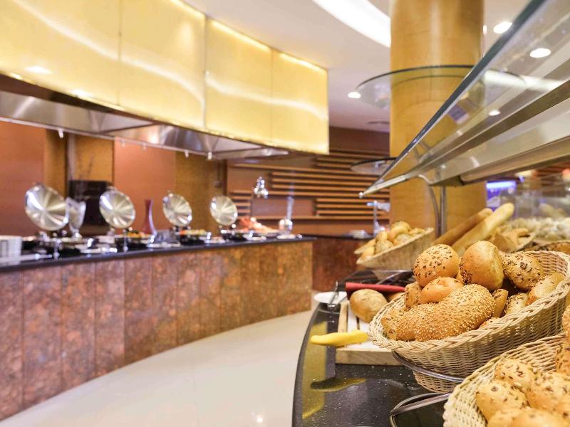 Novotel Cairo Airport - Restoran