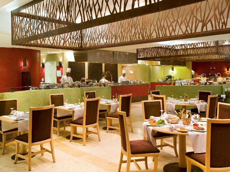 Novotel Cairo Airport - Restoran