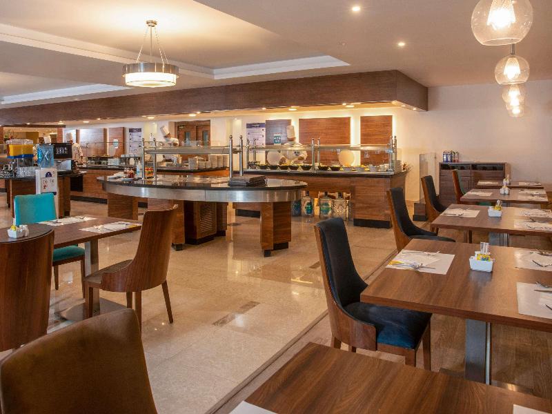 Novotel Cairo Airport - Restoran