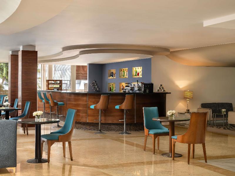 Novotel Cairo Airport - Restoran